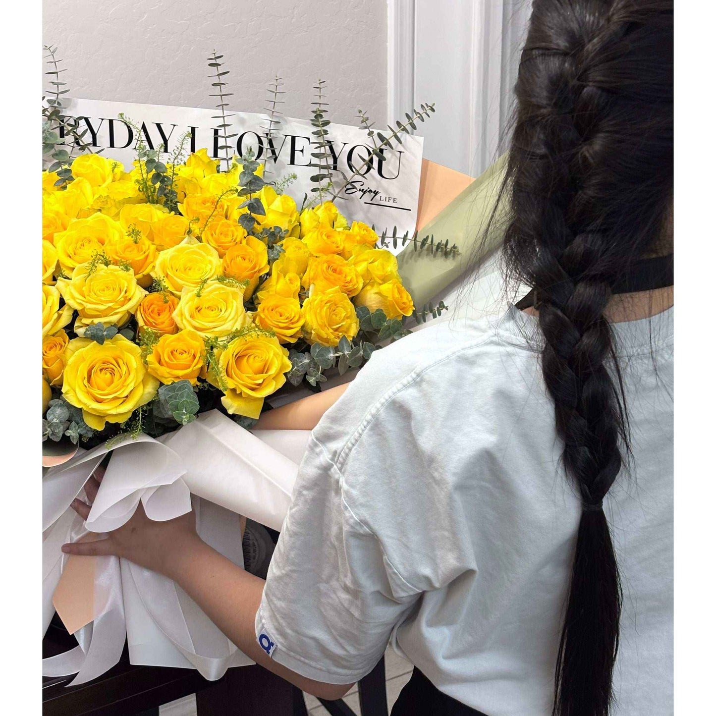 Mellow Yellow - Flowery