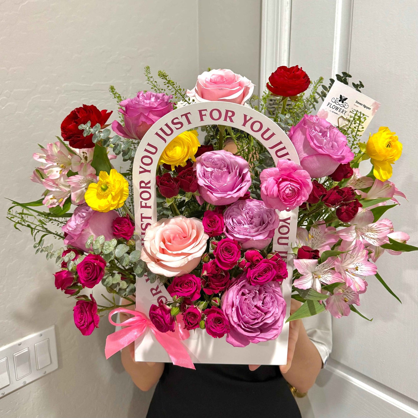 Designer's Choice Arrangement FloraPurse - Flowery
