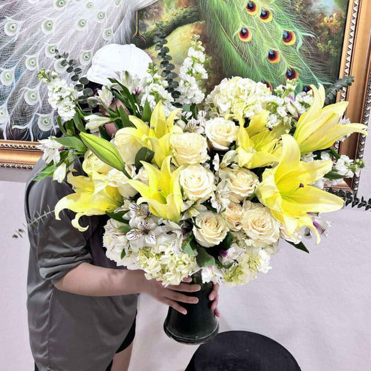 White Arrangement - Flowery