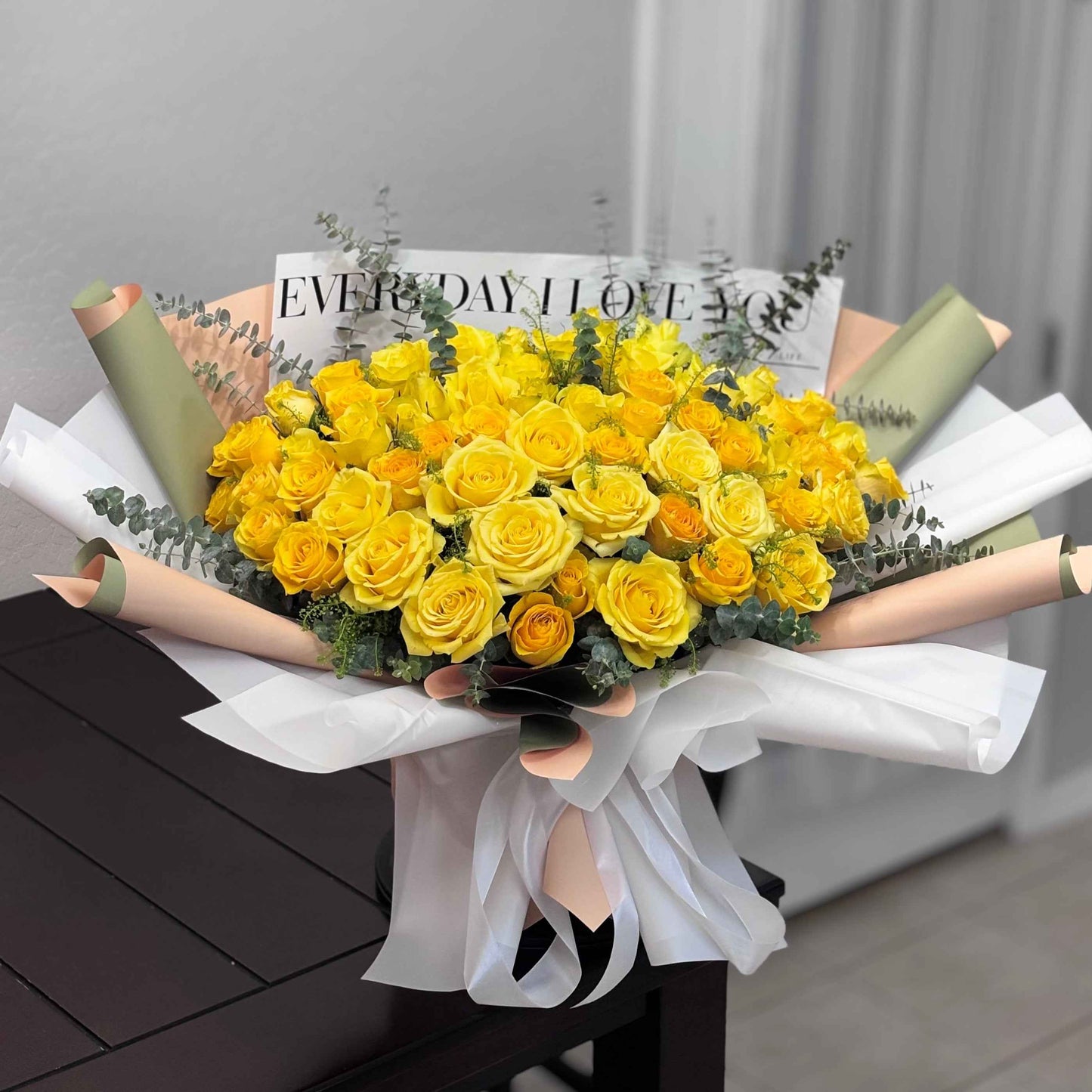 Blooming - Flowery