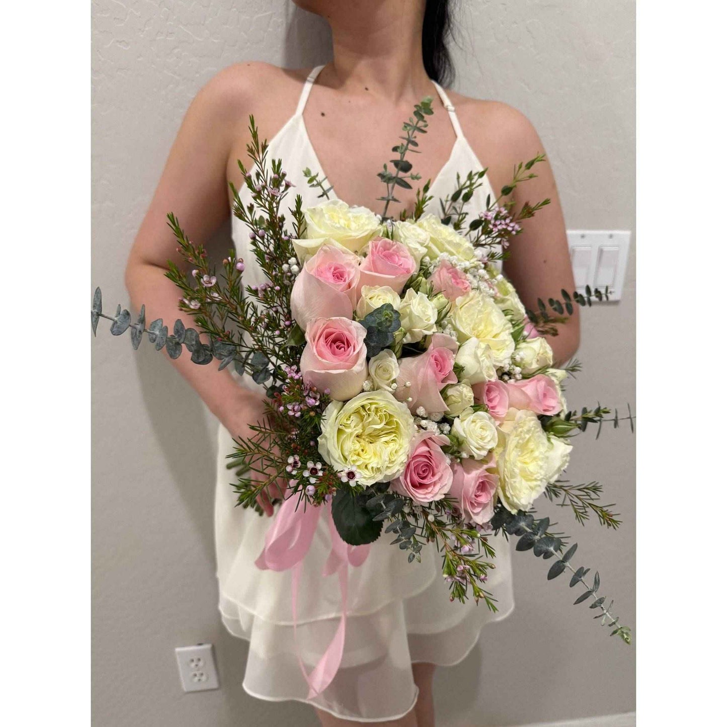 Hand-tied Bridal Bouquet - Flowery