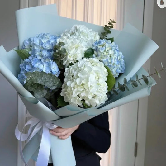 Cloudy Sky - Flowery