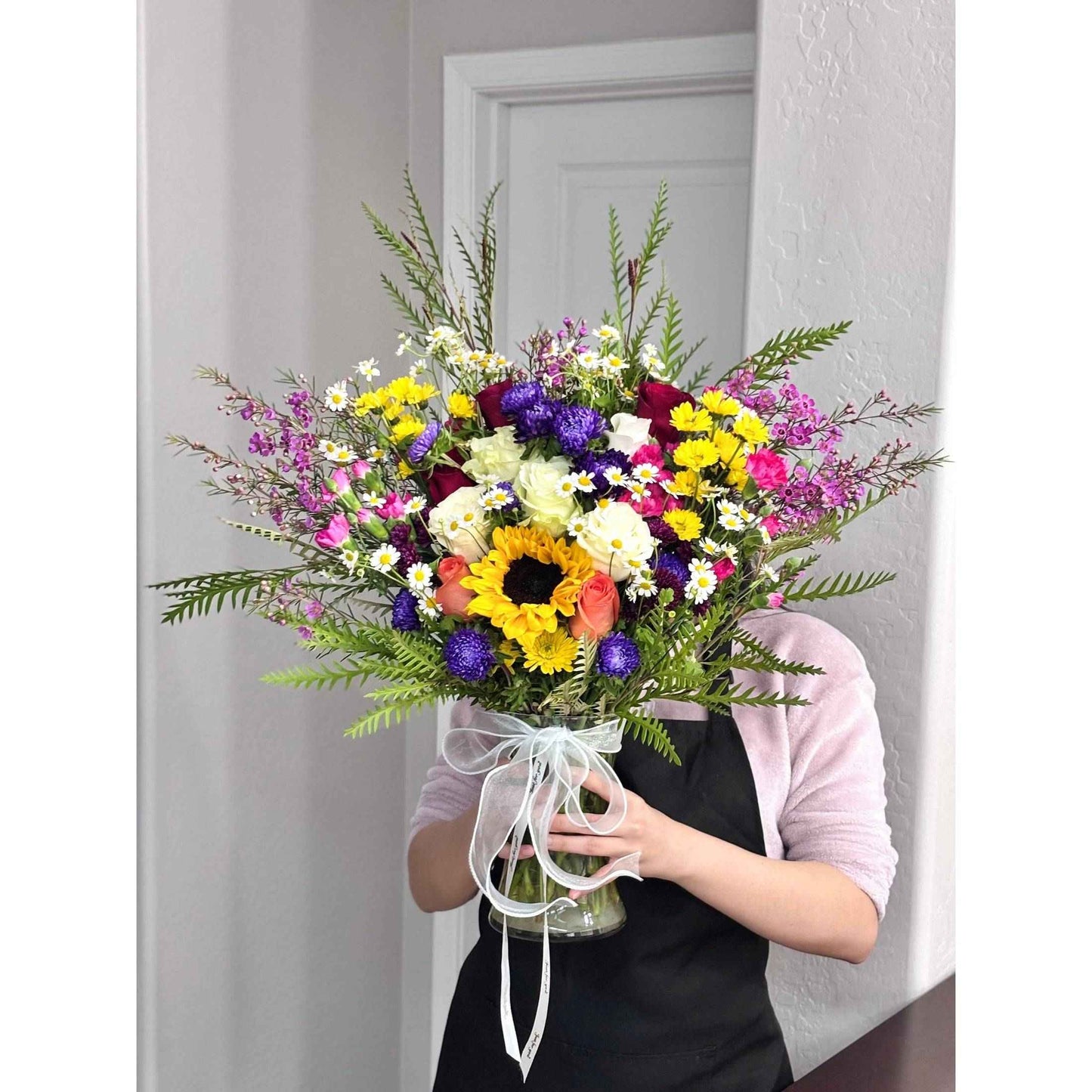 Designer's Choice Arrangement - Flowery
