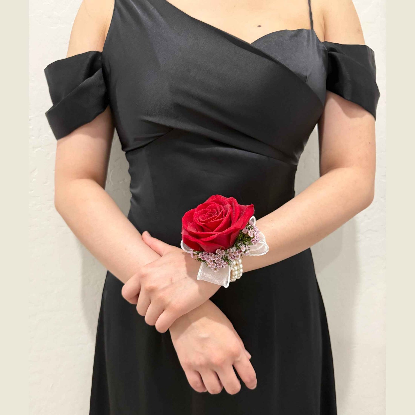 Single Rose Corsage - Flowery