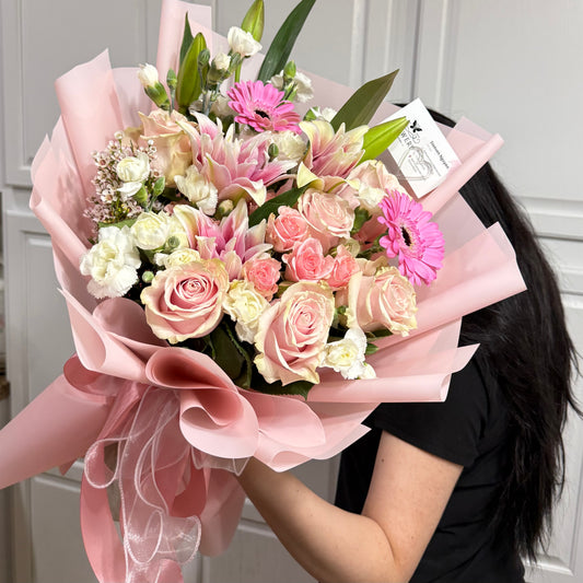 Custom Florist Arrangement