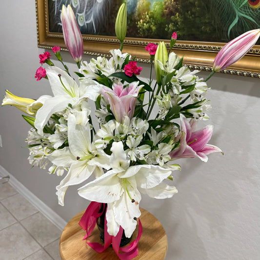 Lily Bloom - Flowery