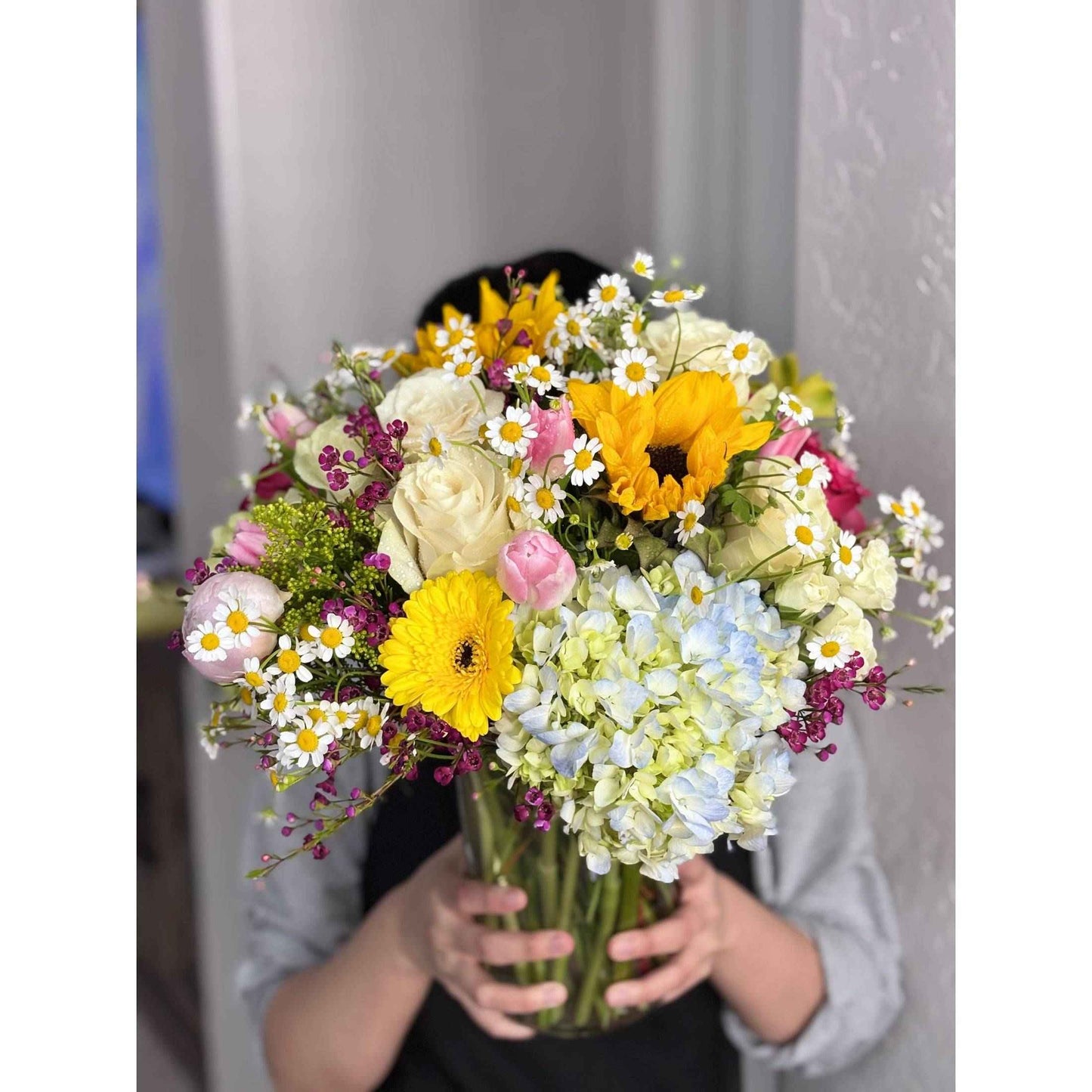 Designer's Choice Arrangement - Flowery