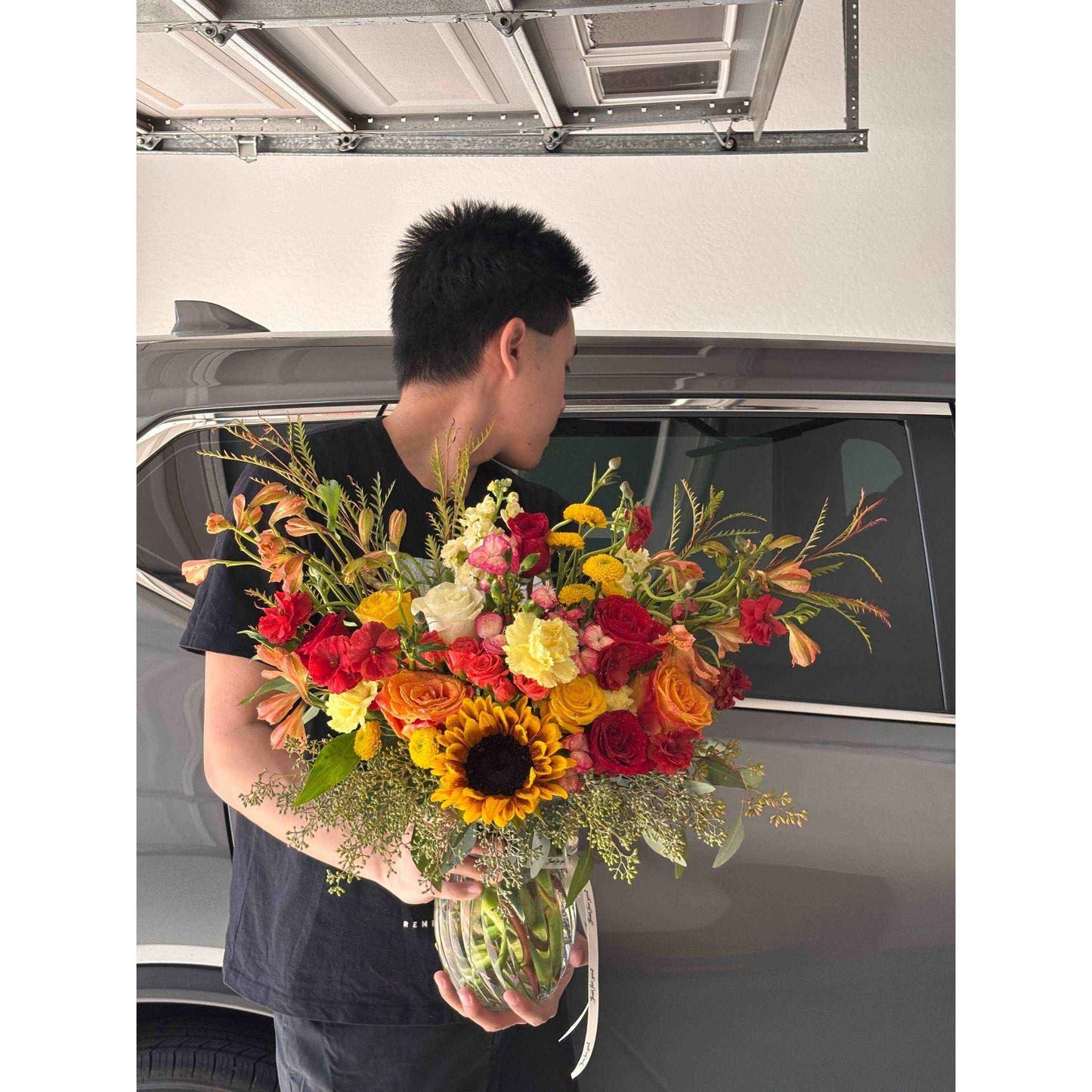Designer's Choice Arrangement - Flowery