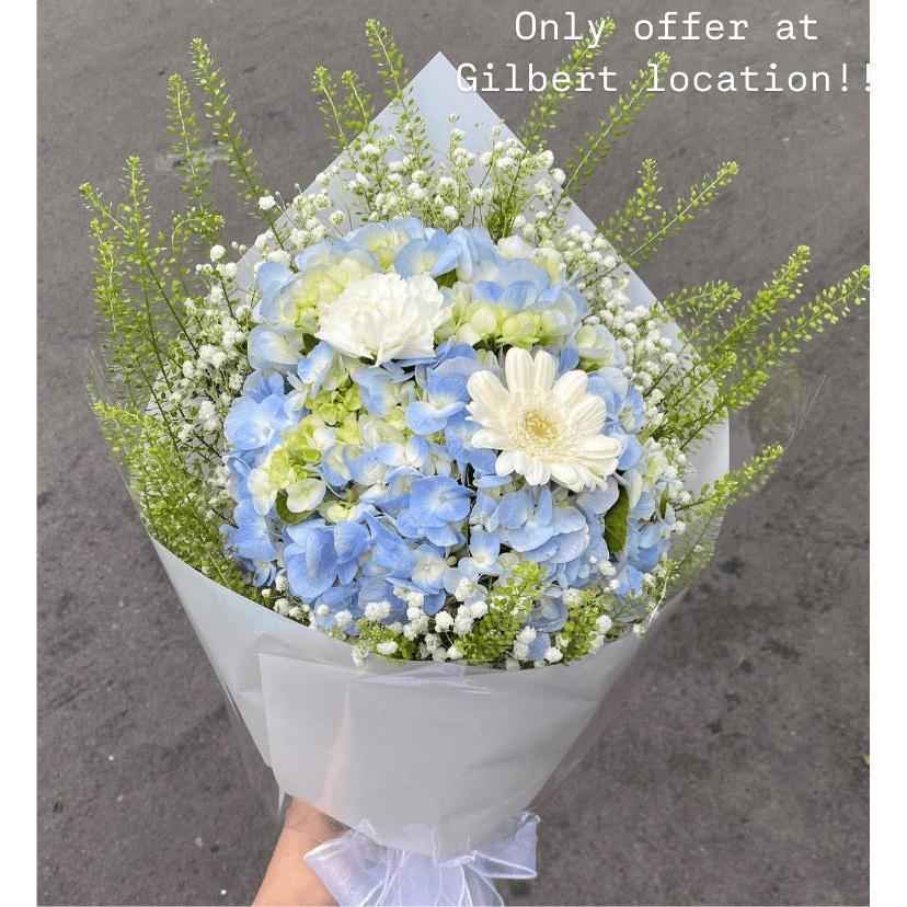 Designer's Choice Arrangement - Flowery