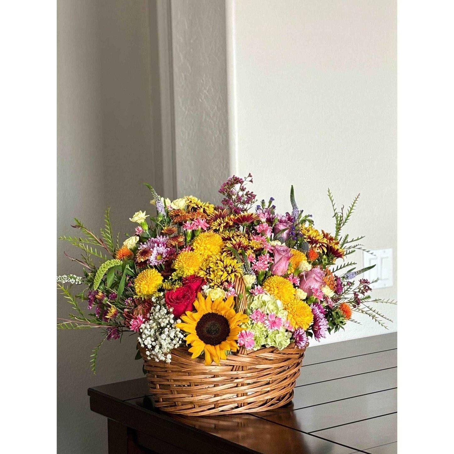 Designer's Choice Arrangement - Flowery