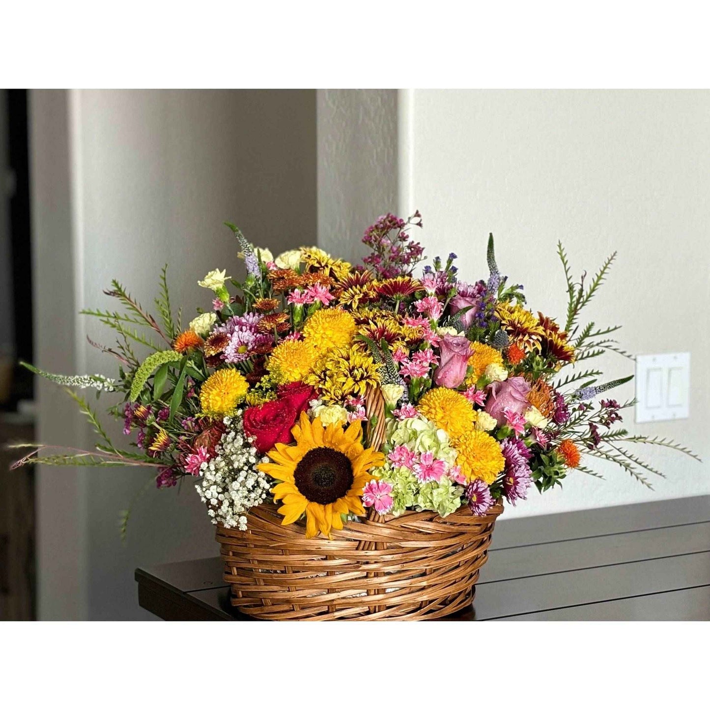 Designer's Choice Arrangement - Flowery