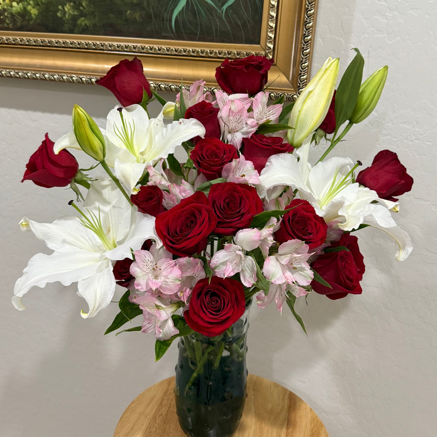 Designer's Choice Arrangement In a vase Standard - Flowery