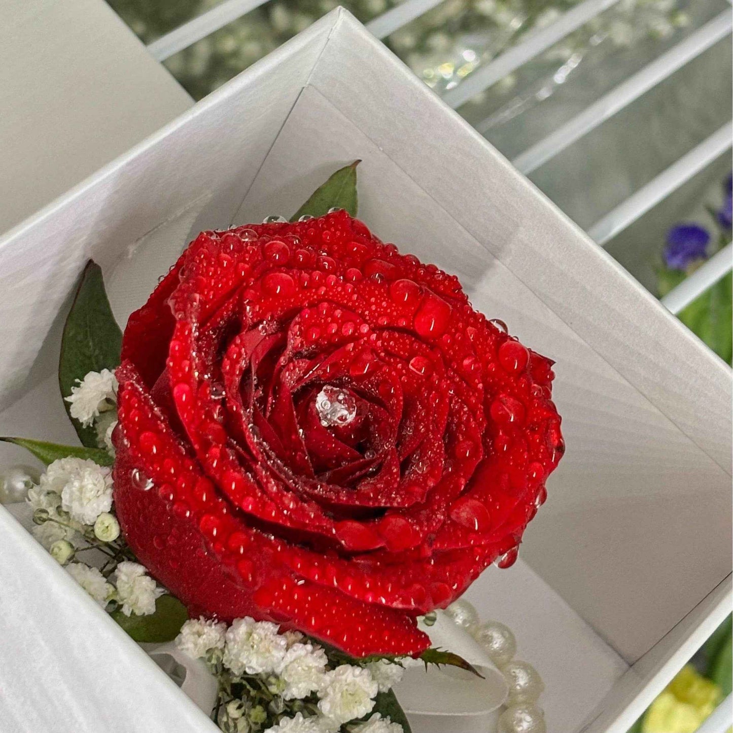 Single Rose Corsage - Flowery