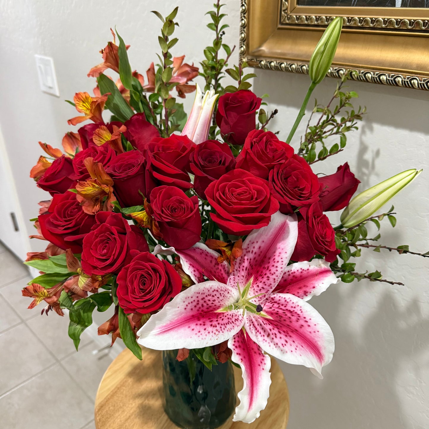 Designer's Choice Arrangement - Flowery