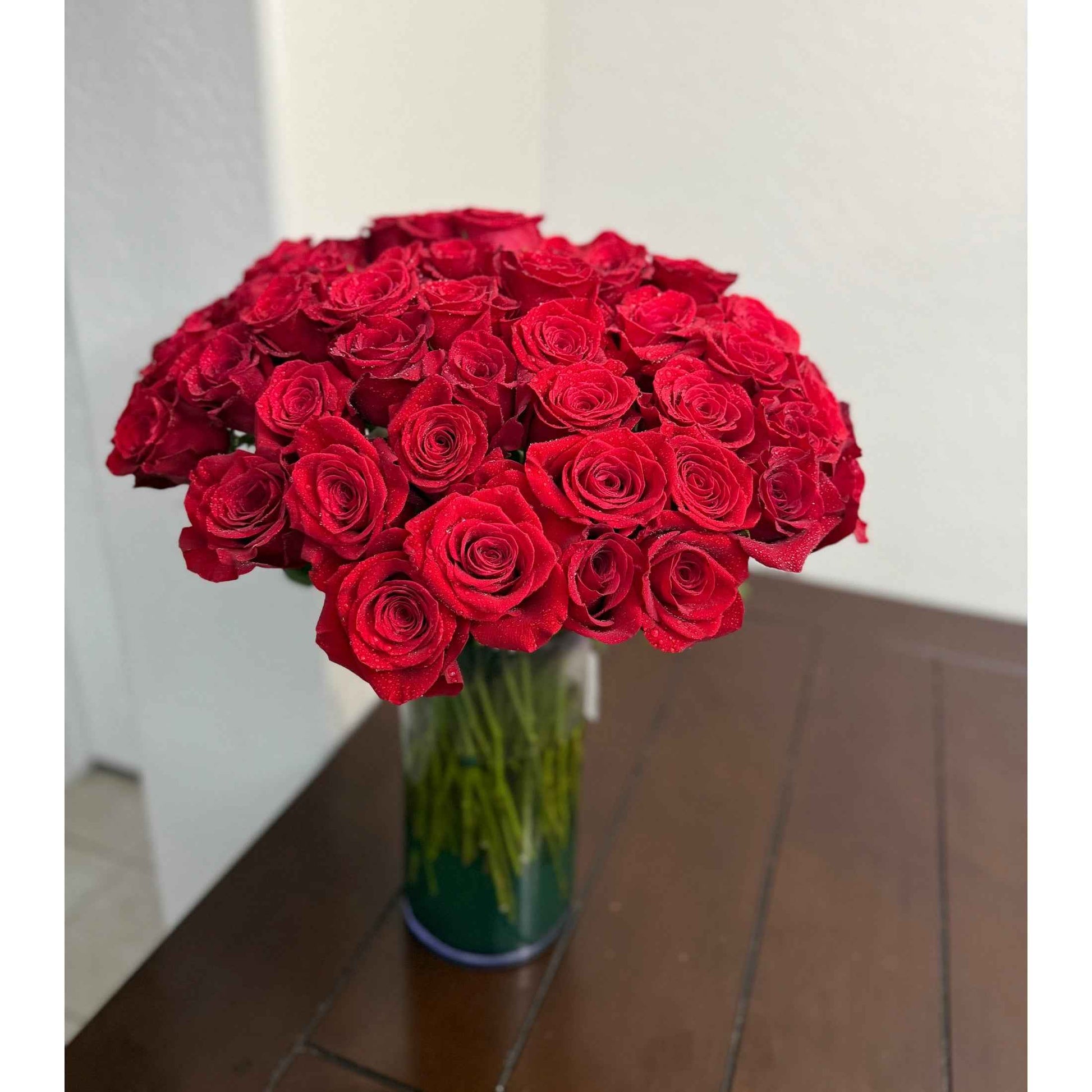 Kiss of Roses - Flowery