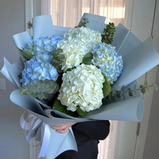 Cloudy Sky - Flowery