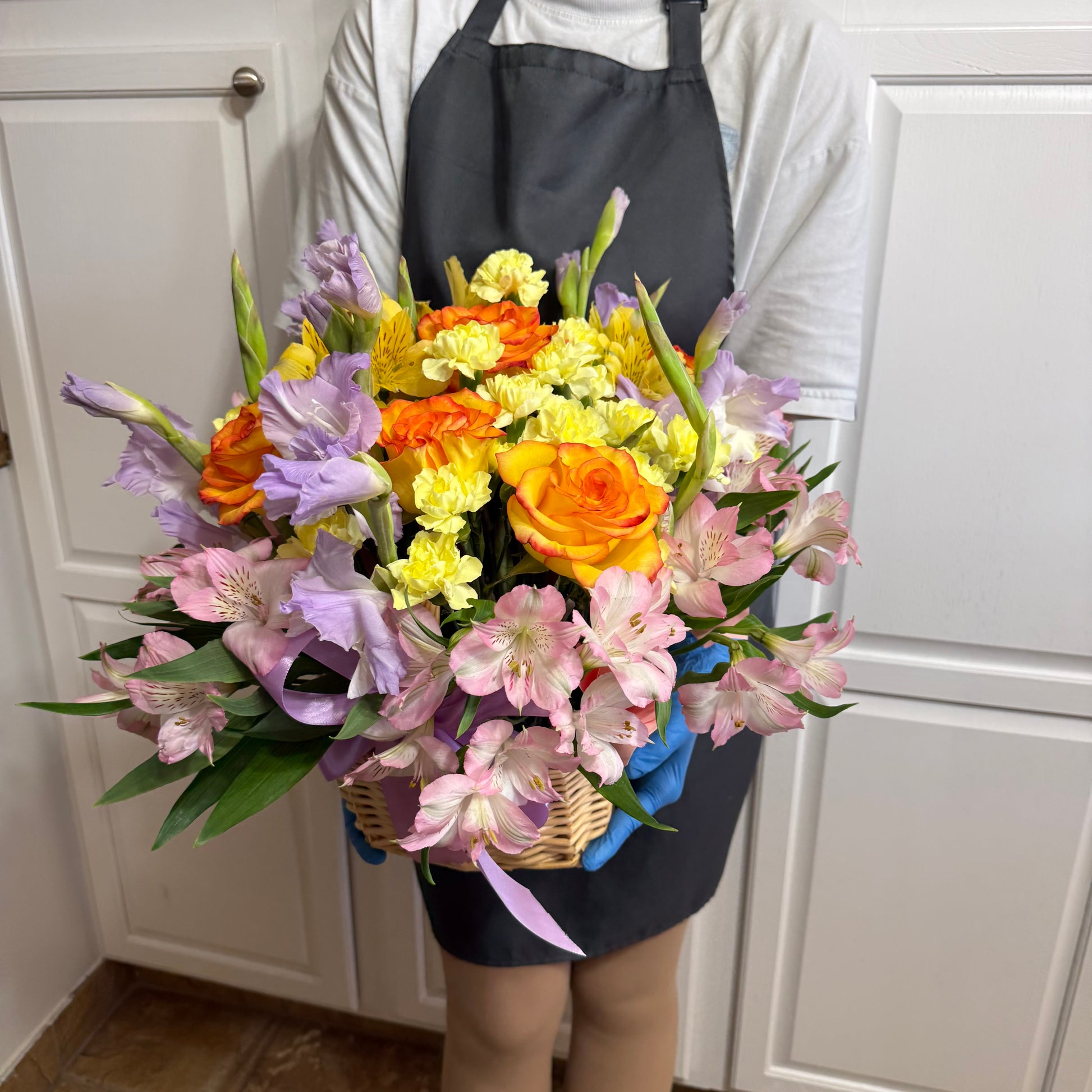 Designer's Choice Arrangement - Flowery