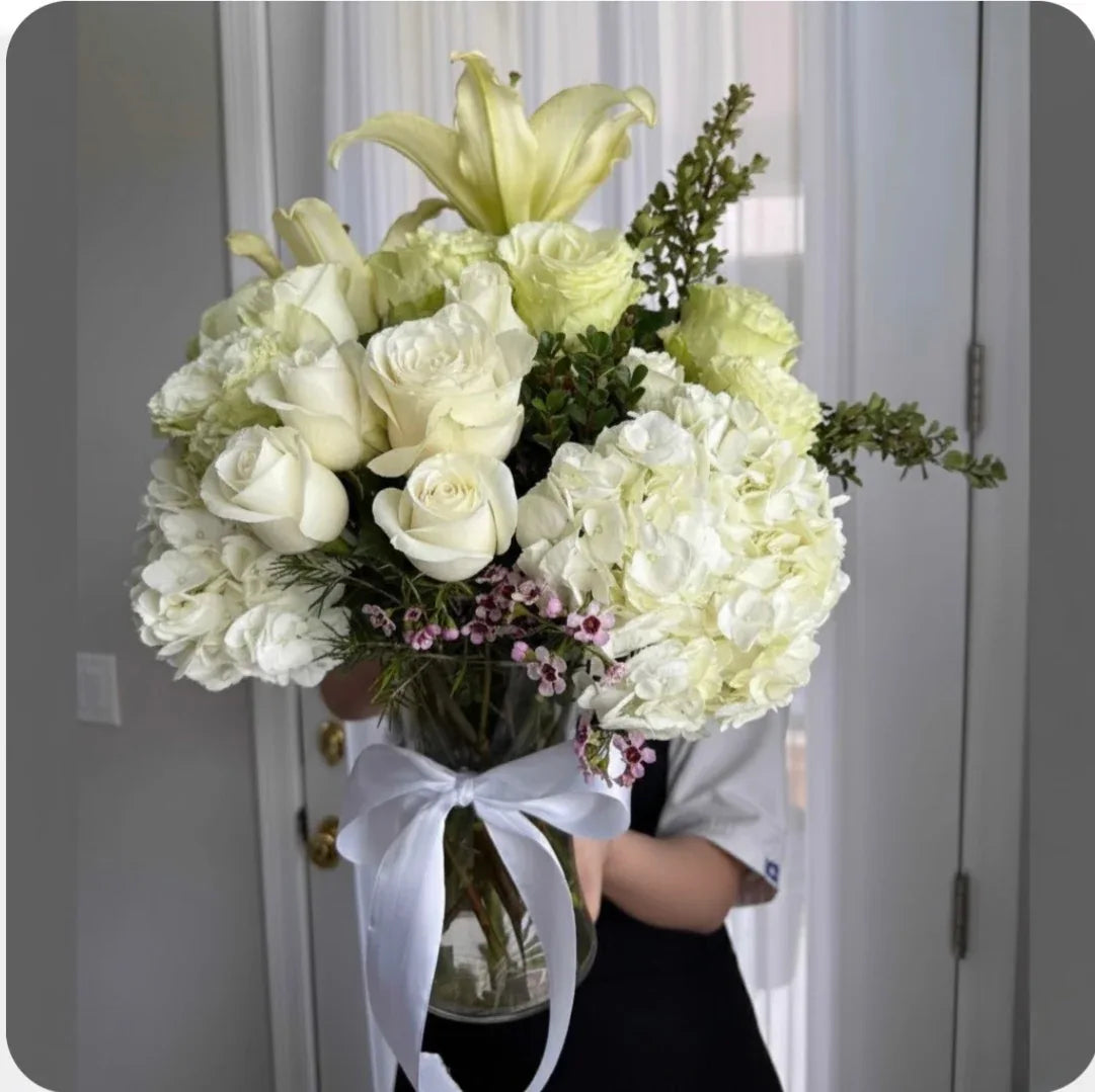 White Arrangement - Flowery