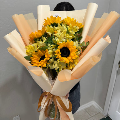Sunny - Flowery