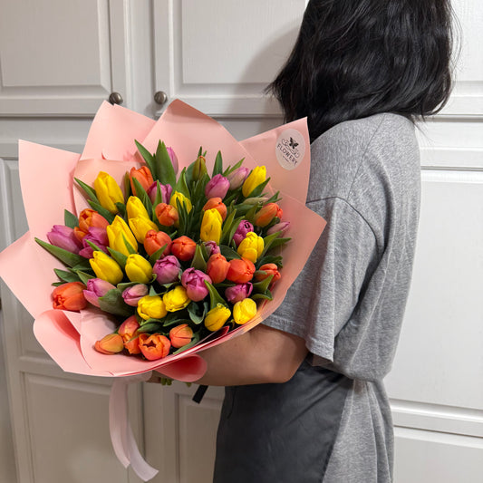 Angle Tulip - Flowery