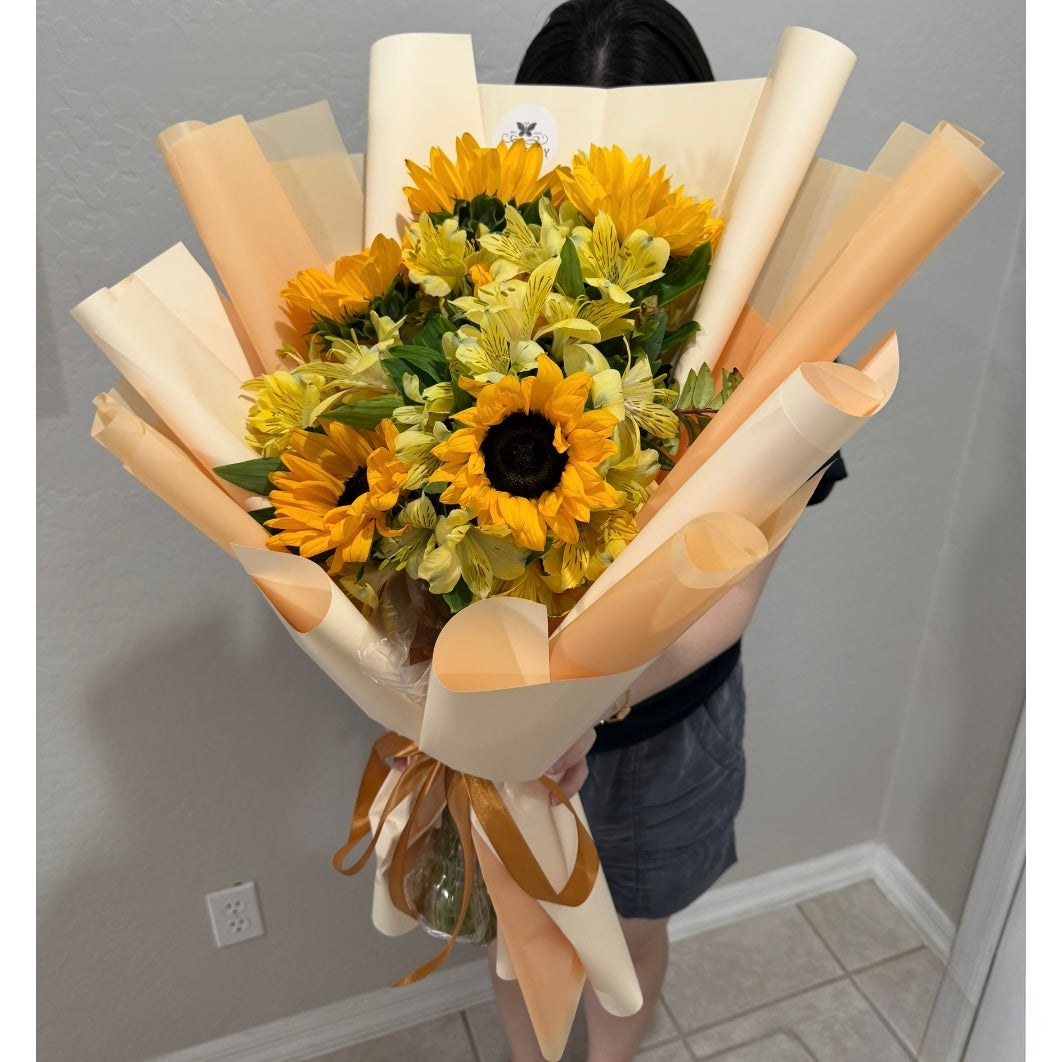 Sunny - Flowery