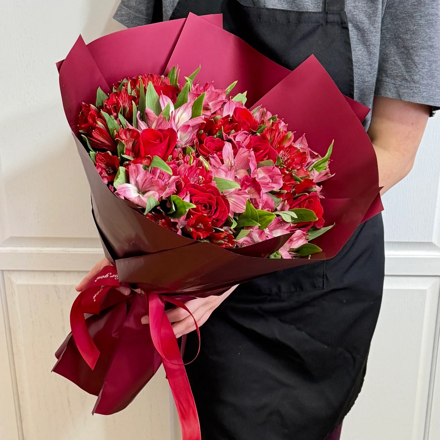 Forever Crimson - Flowery